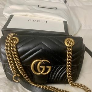 Gucci purse S O L D‼️